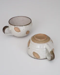 Cappuccino-krus med brune pletter