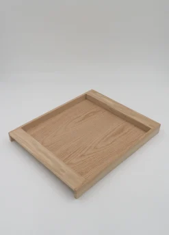 Egetræsbakke
