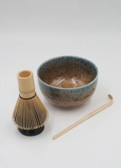 Matchasæt med blåglaseret skål - uden matcha