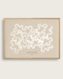 Ramen noodles (horizontal)